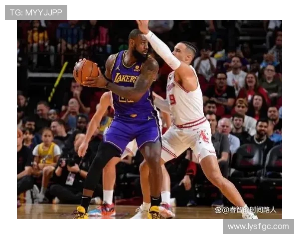 2012年湖人与火箭的经典对决回顾与精彩瞬间分析