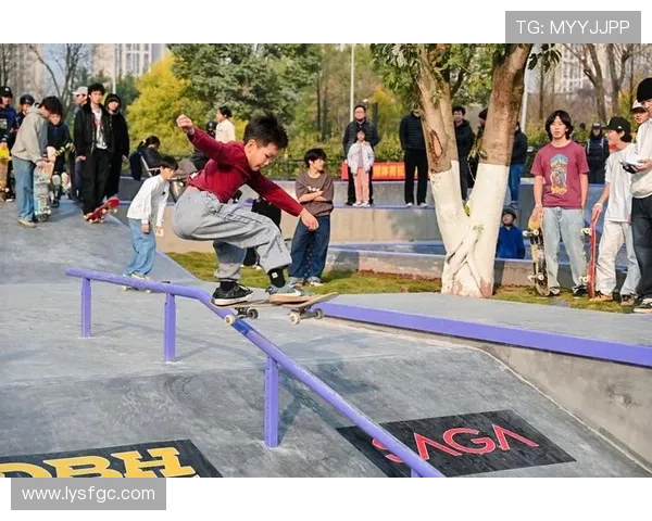 重庆滑板队的战术解析与深度盯防策略揭秘