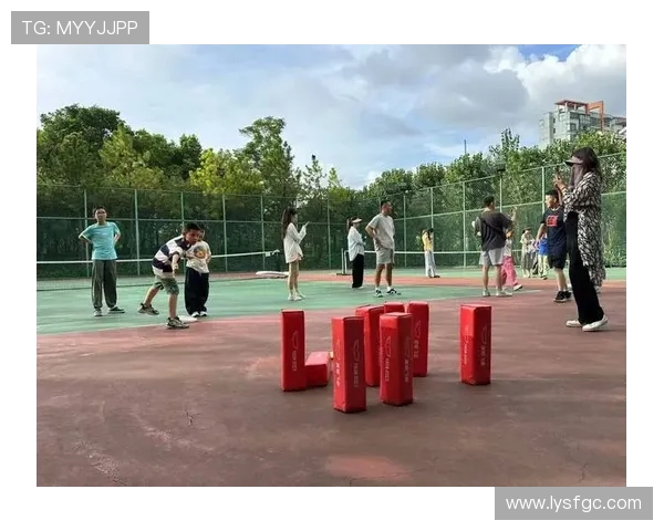 重庆飞盘队团队协作能力大幅提升创新高引领全国飞盘运动新潮流